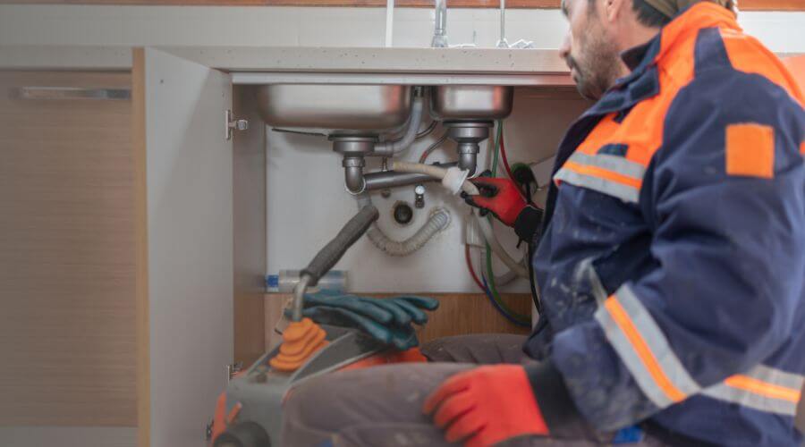 Professional water heater repair in McAndrews, KY